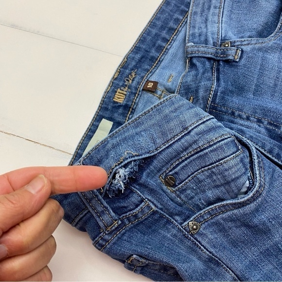 Kut from the Kloth Boyfriend Mid Rise Jeans Ripped Well Loved Women Size 10 - Picture 14 of 16